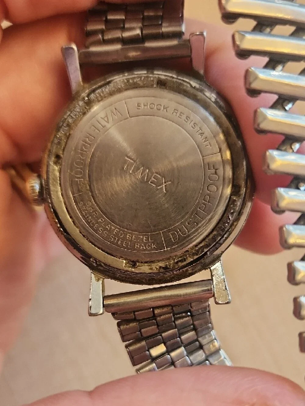 Vintage Timex Men's Silver‎ Watch with Luminous Green Hands
